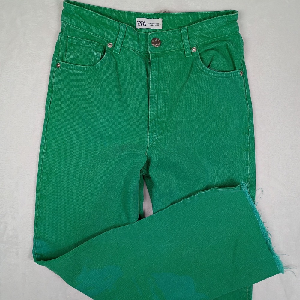 Zara Green High Waisted Wide Leg Jeans Raw Hem Size 4 MEX 26 Kelly Green Denim